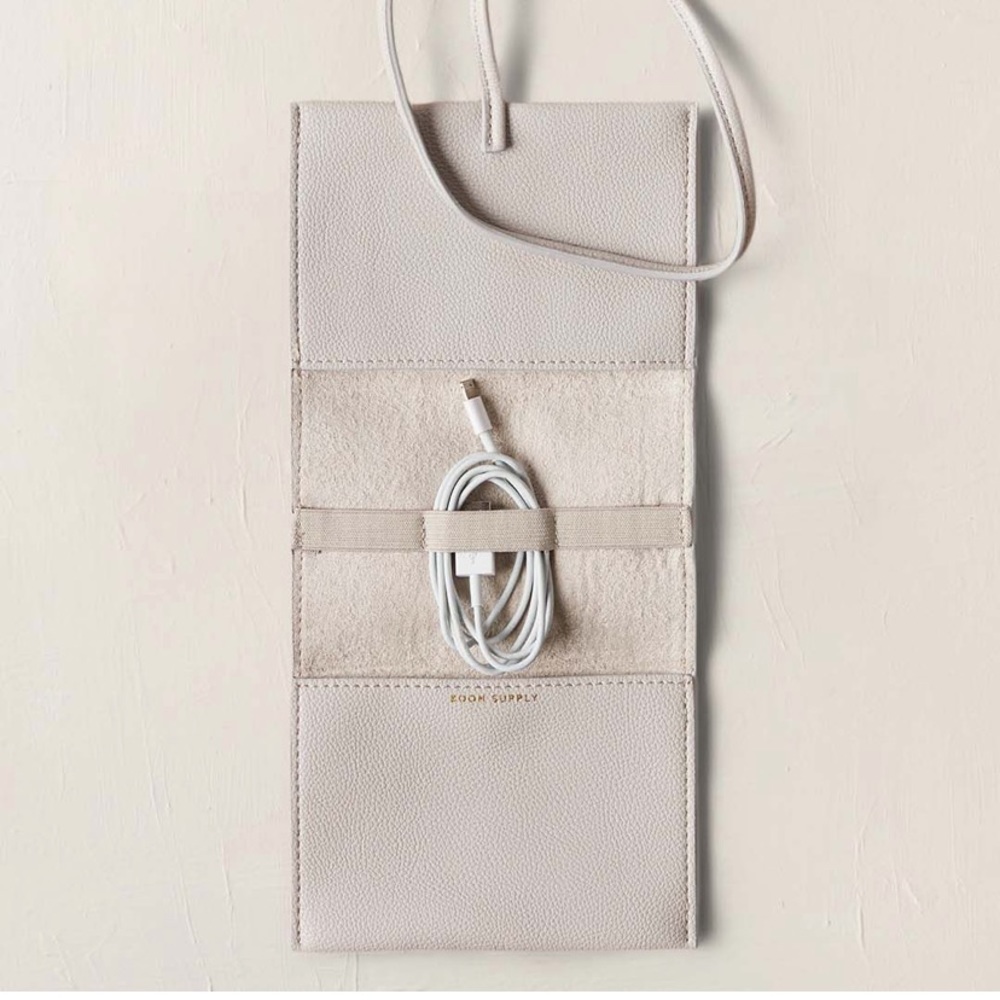Vegan Leather Tech Pouch, Gray